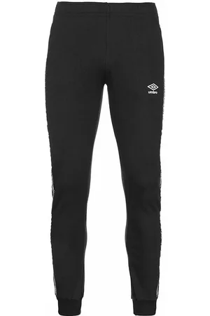 Umbro Black -Track -Hosen mit Geklebten von Männern geklebt