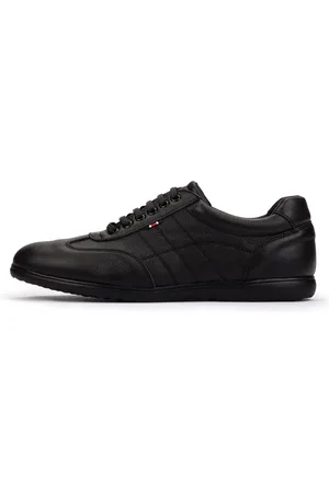 Kartamo Schnürschuhe aus Leder