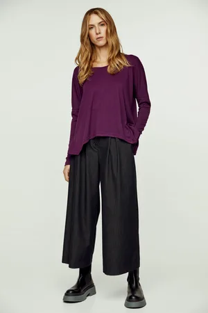 Conquista Auberginefarbenes Stricktop mit Batwing-Ärmeln