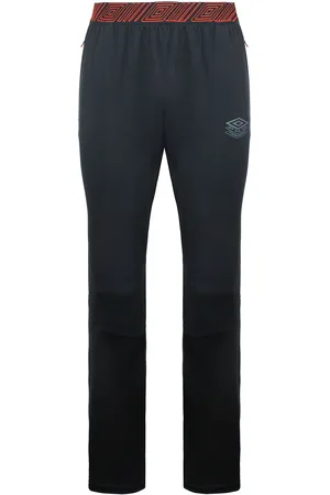 Umbro Pro Training Elite Hybrid Herren Black Track Hosen