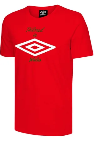 Umbro In Wales Mens Red T-Shirt zugeschnitten