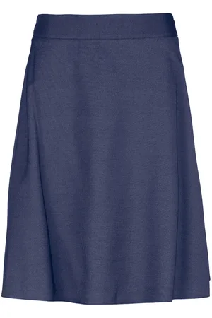 Conquista Cloche-Rock im Denim-Stil