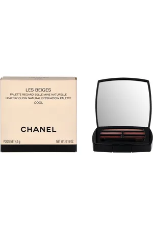 CHANEL Les Beiges Healthy Glow Natural Eyeshadow Palette.