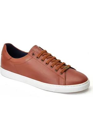 Base London Tucker Ledersneaker für Herren in verbranntem Braun.