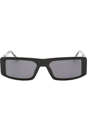 HUGO BOSS Graue Sonnenbrille mit rechteckigen Gläsern und schwarzen Gläsern