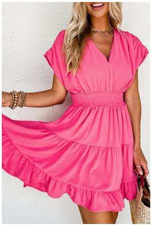 Azura Exchange Erdbeerrosa Rüschensaum V-Ausschnitt Smock-Waist Stufenrüschkleid