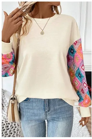 Azura Exchange Aprikosenfarbenes geometrisches Druck-Patchwork Langarmshirt mit Rundhalsausschnitt