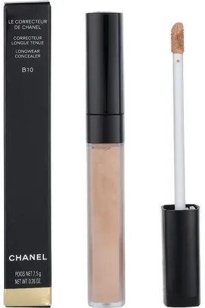 CHANEL Le Correcteur Longwear Concealer.