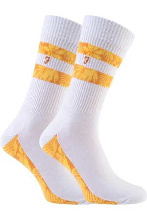 Farah 2 Paar gerippte weiße Sportsocken aus Baumwolle für Herren mit roten, blauen und gelben Streifen - FVS006WHGD