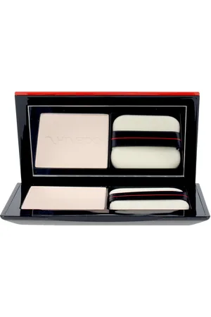 Shiseido Synchro Skin Invisible Silk Pressed Powder 10 gr