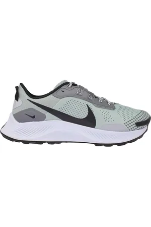 Nike Pegasus Trail 3 Hellgrüne Turnschuhe