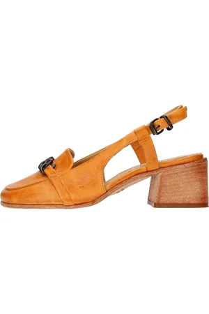 JP/DAVID Orangefarbene Schuhe mit Absatz