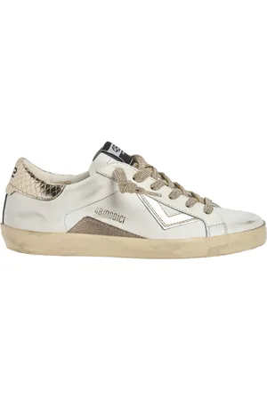 4b12 WeiBe Turnschuhe