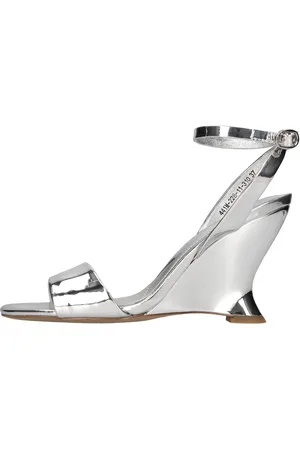 Emanuélle vee Schuhe mit Silber Absatz