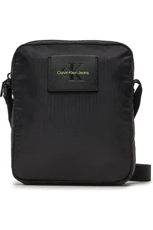 Calvin Klein Umhängetasche Sport Essentials Reporter18 L K50K511791