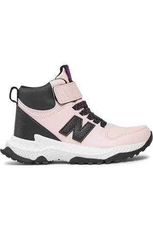 New Balance Sneakers PT800TP3