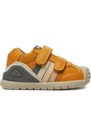 Biomecanics Sneakers 241110 B240-B
