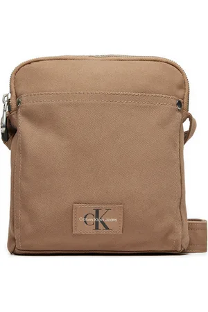 Calvin Klein Umhängetasche Sport Essentials K50K512571