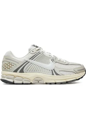 Nike Sneakers Zoom Vomero 5 HF0731 007