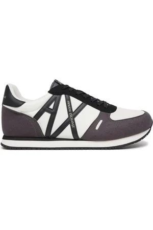 Armani Exchange Sneakers XUX017 XCC68 U391