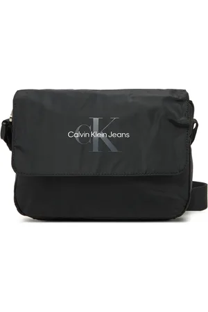 Calvin Klein Umhängetasche Sport Essentials Ut Flap Cb22 LV04G3031G