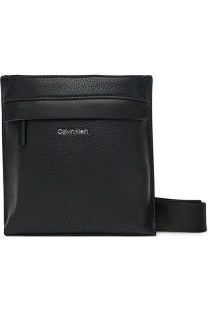 Calvin Klein Umhängetasche Ck Must Flatpack Xs K50K512941