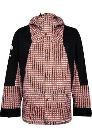 Supreme X The North Face Mountain Light Jacke