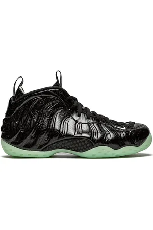 Nike Air Foamposite One Sneakers