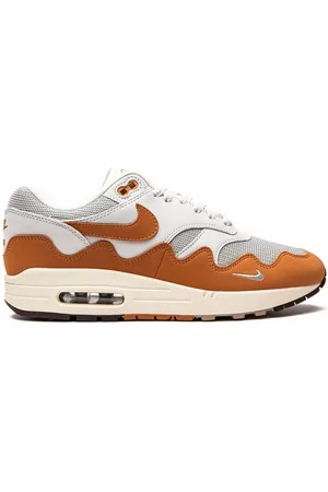 Nike X Patta Air Max 1 Monarch Sneakers