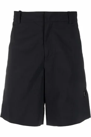 A-cold-wall* Chino-Shorts mit Logo-Patch