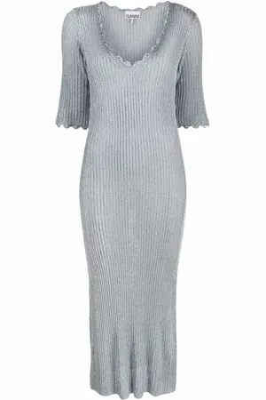 Ganni Geripptes Strickkleid