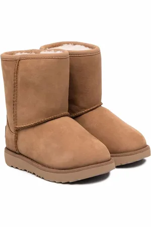 UGG Klassische Stiefel