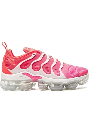 Nike Air Max Plus Sneakers