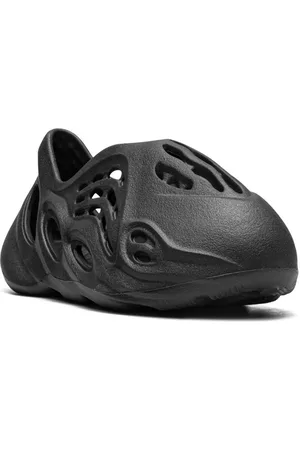 adidas YEEZY Foam Runner Onyx Black Sneakers