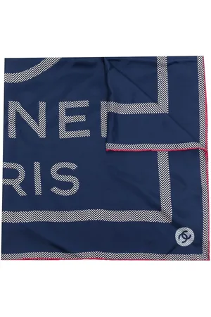 CHANEL Seidenschal mit Logo-Print