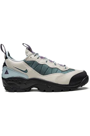 Nike ACG Air Mada Sneakers