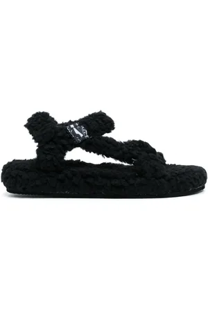 Arizona Love Trekky Sandalen aus Faux Fur