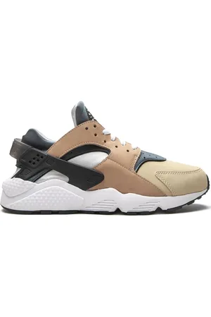 Nike Air Huarache Escape Sneakers