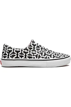 Vans X Supreme Skate Era Sneakers