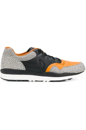 Nike Air Safari