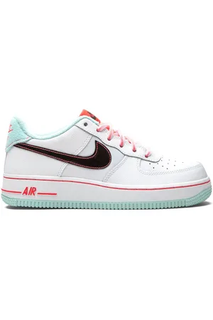 Nike Air Force 1 LV8 Sneakers