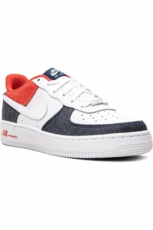 Nike Air Force 1 LV8 Sneakers