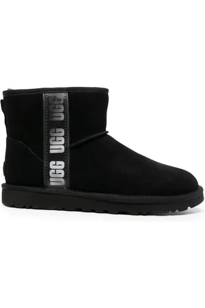 UGG Classic Mini Stiefel mit Logo