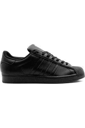 adidas Superstar Sneakers