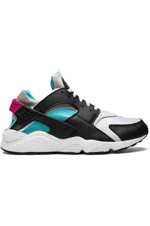 Nike Air Huarache Sneakers