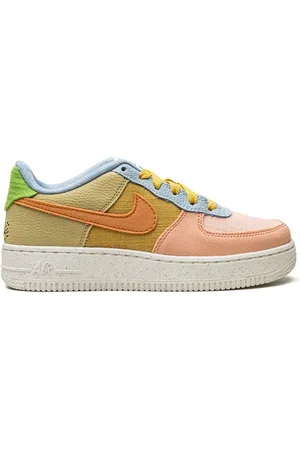 Nike Air Force 1 LV8 NN Sneakers