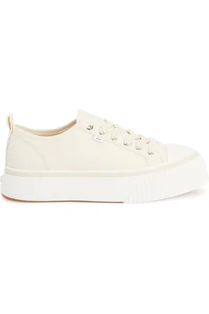 Ami Sneakers aus Canvas