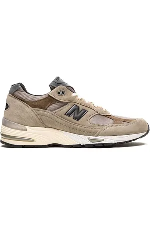 New Balance 991 Sneakers