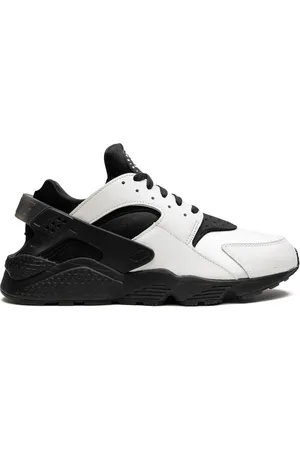 Nike Air Huarache Sneakers
