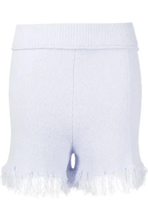 RUS Ausgefranste Jeans-Shorts